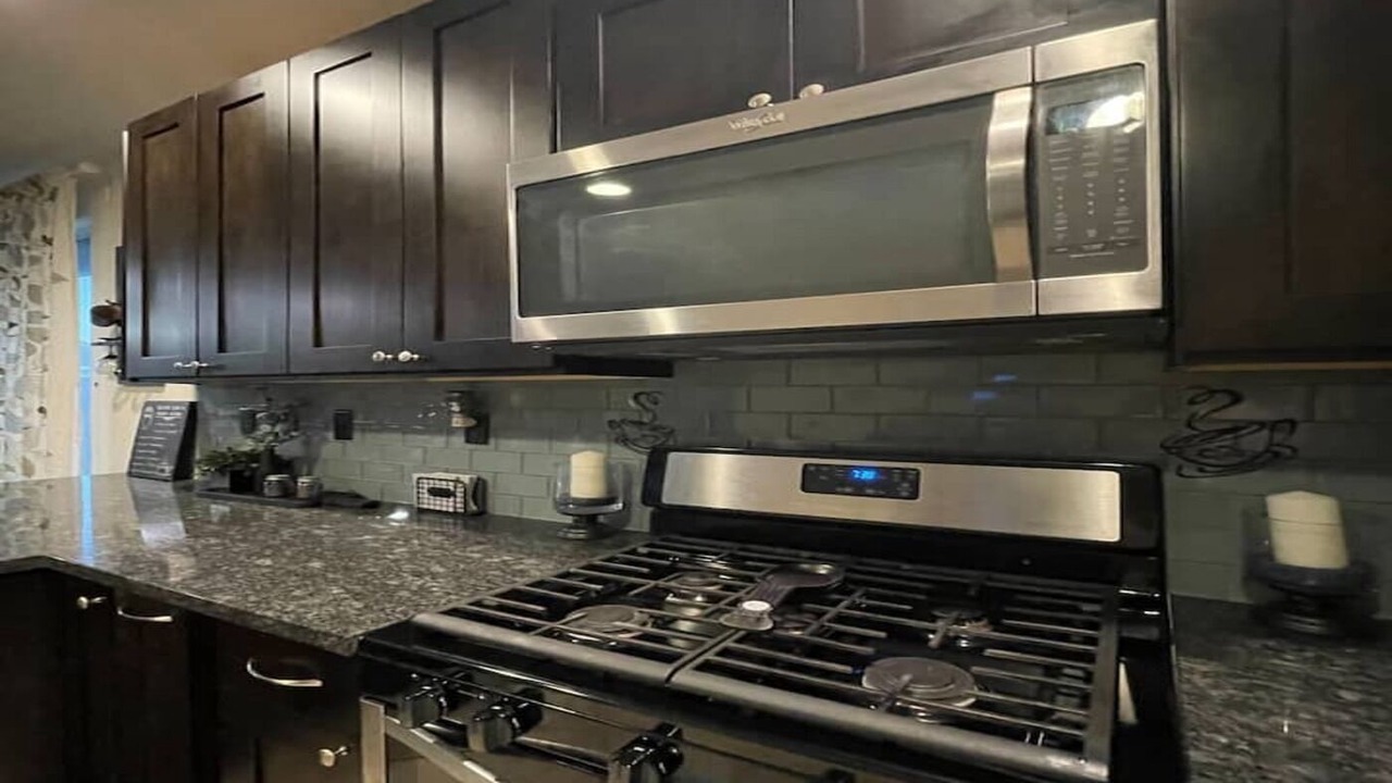 Photo of Kitchen in Regency Park
