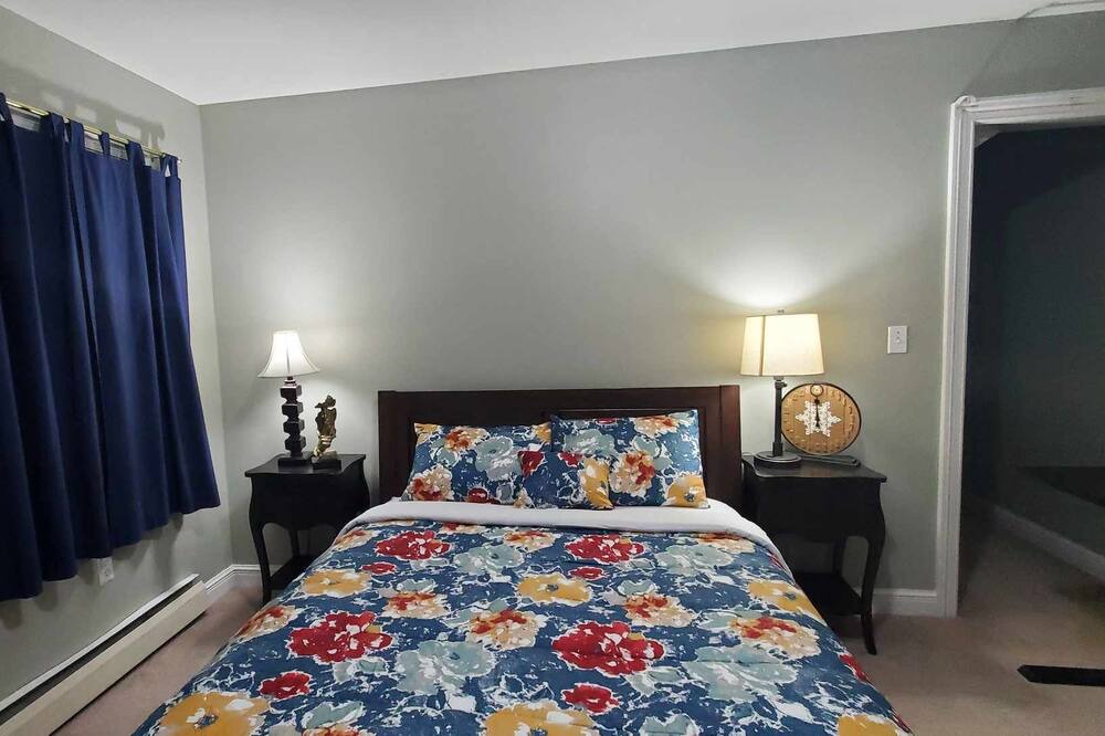 Photo of Bedroom in Queensbury