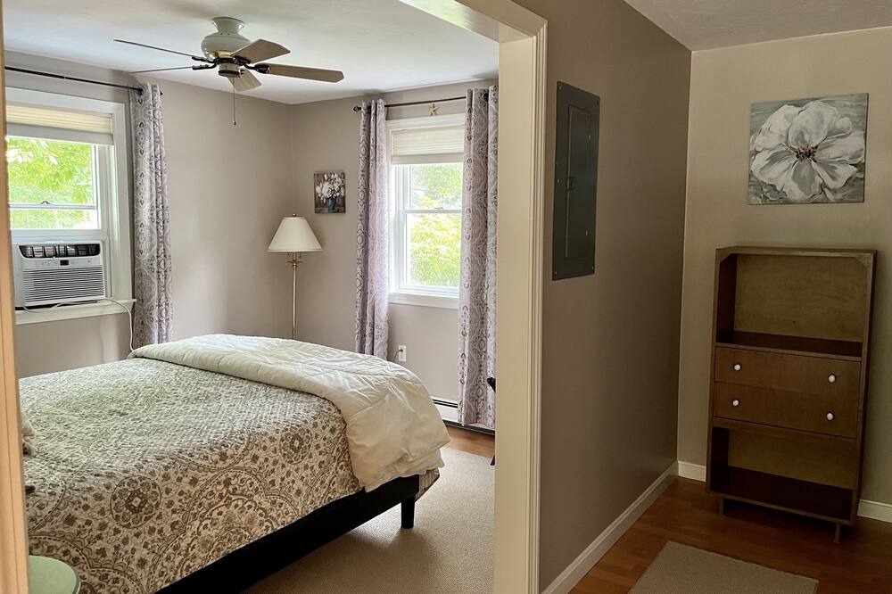 Photo of Bedroom in Centerville