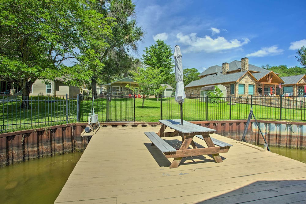 Photo of Outdoor in Leisure Land