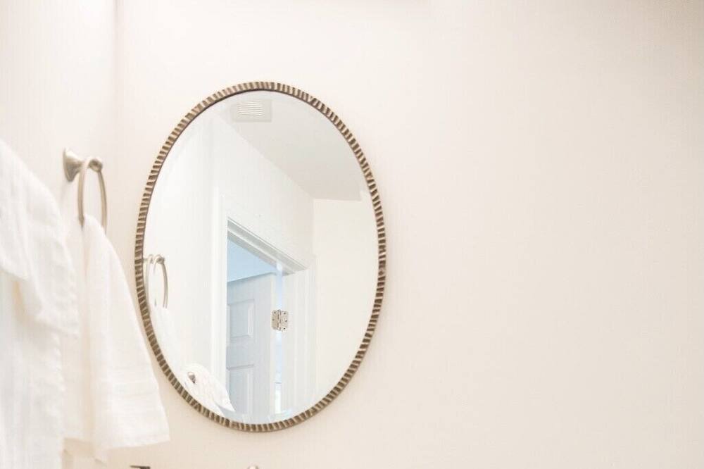 Photo of Bathroom in Roxboro