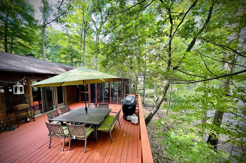 Photo of Patio Balcony in Town of Tuxedo