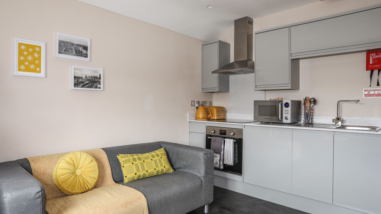 Photo of Others in Bont Newydd