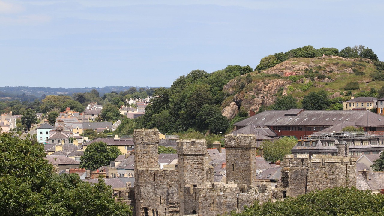 Photo of Others in Bont Newydd