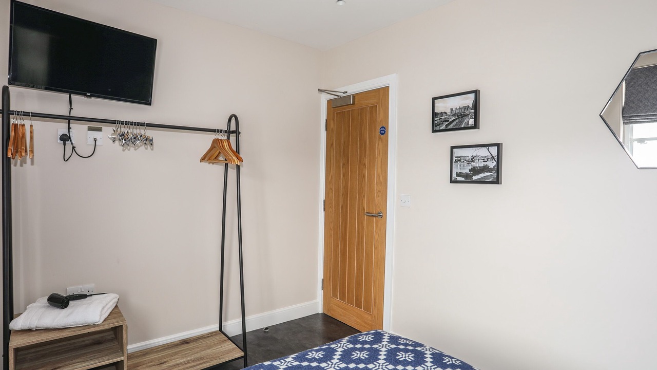 Photo of Others in Bont Newydd