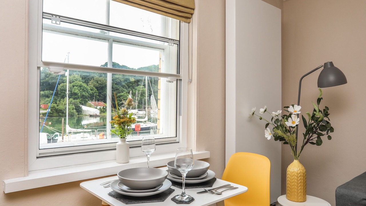 Photo of Others in Bont Newydd