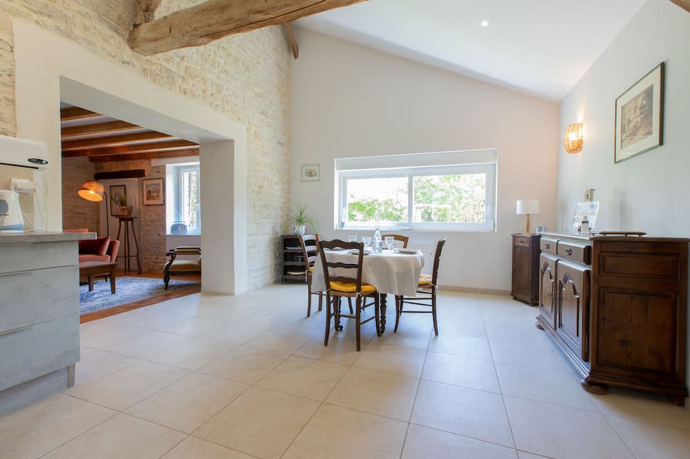 Photo of Livingroom in Meuilley