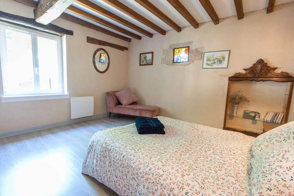 Photo of Bedroom in Meuilley