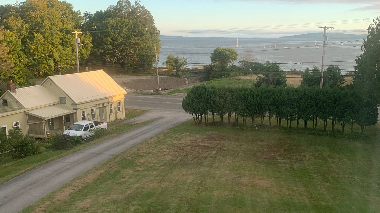 Photo of Bedroom in Searsport