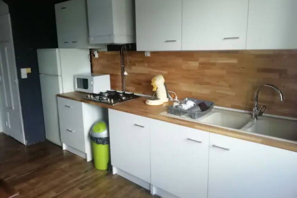 Photo of Kitchen in Poullaouen