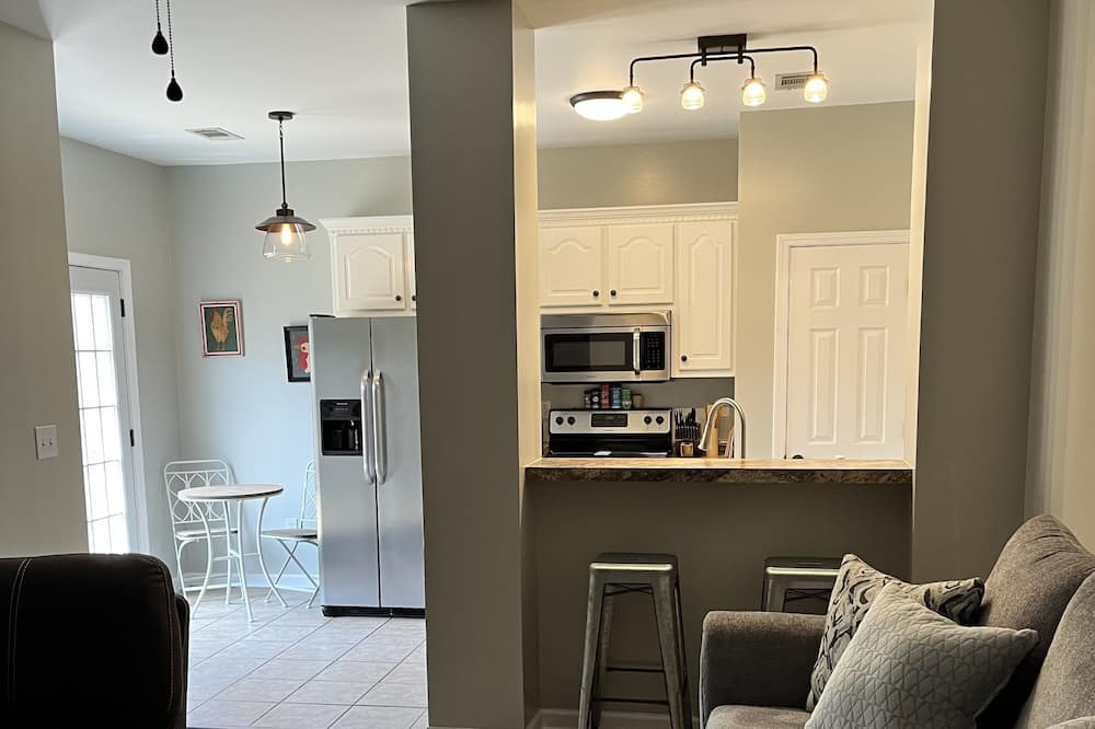 Photo of Livingroom in Starkville