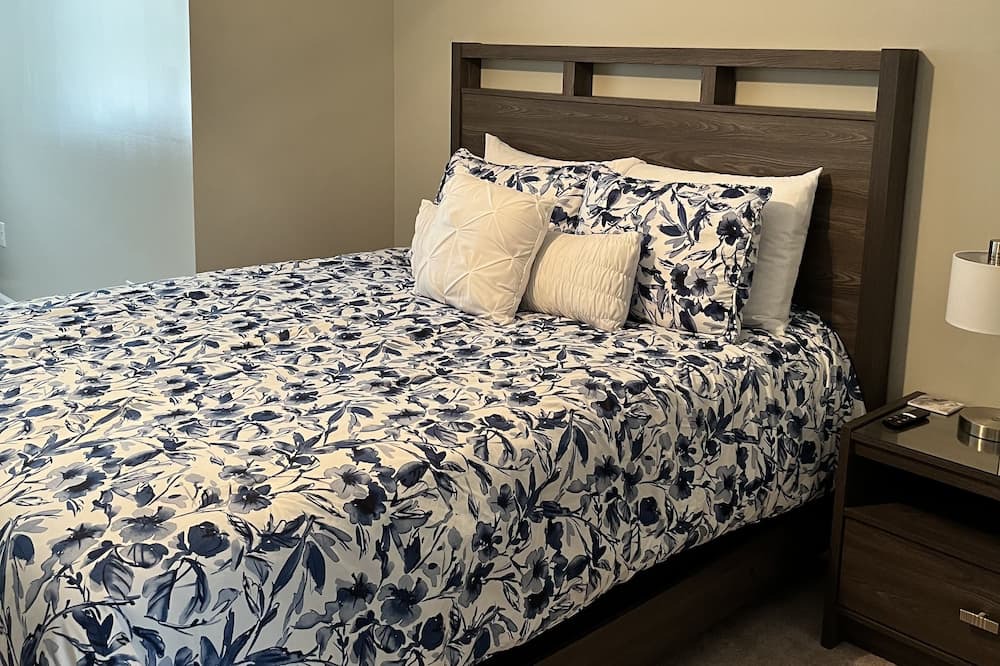 Photo of Bedroom in Starkville