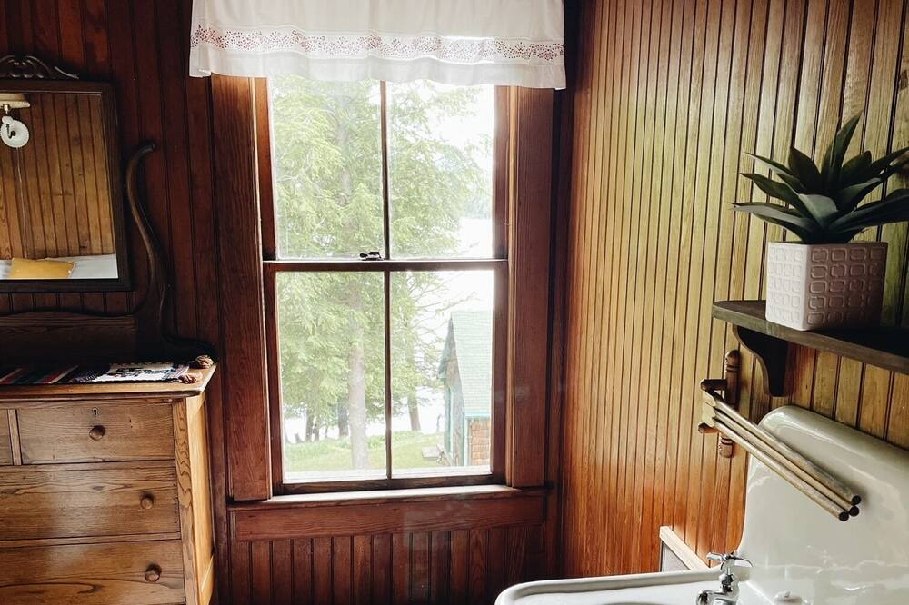 Photo of Bathroom in Raquette Lake