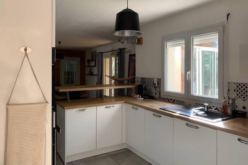 Photo of Kitchen in Saint-Sebastien-sur-Loire