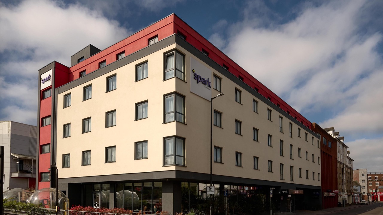 Photo of Outdoor in Luton