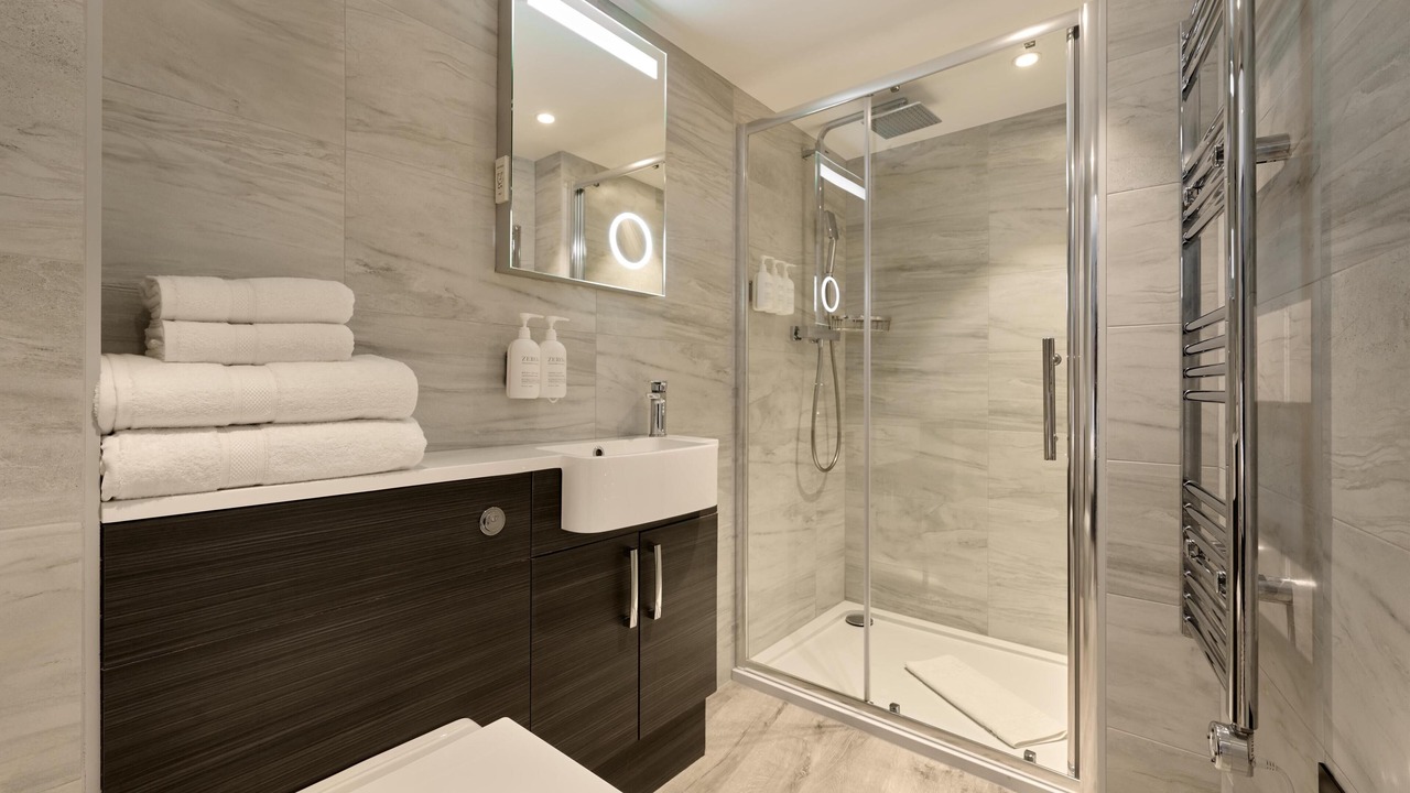 Photo of Others in Luton