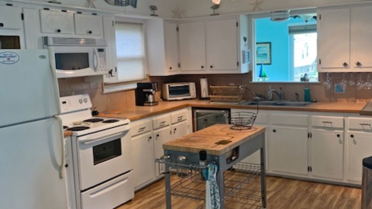 Photo of Kitchen in Surfside Beach