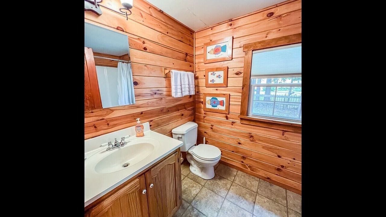 Photo of Bathroom in Inlet