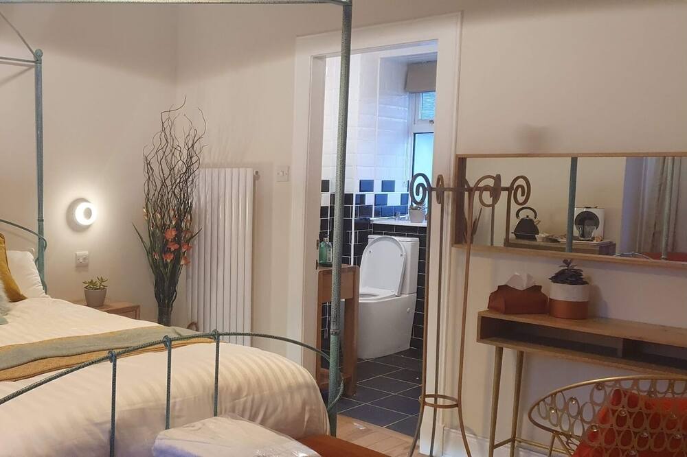 Photo of Bedroom in Coatbridge