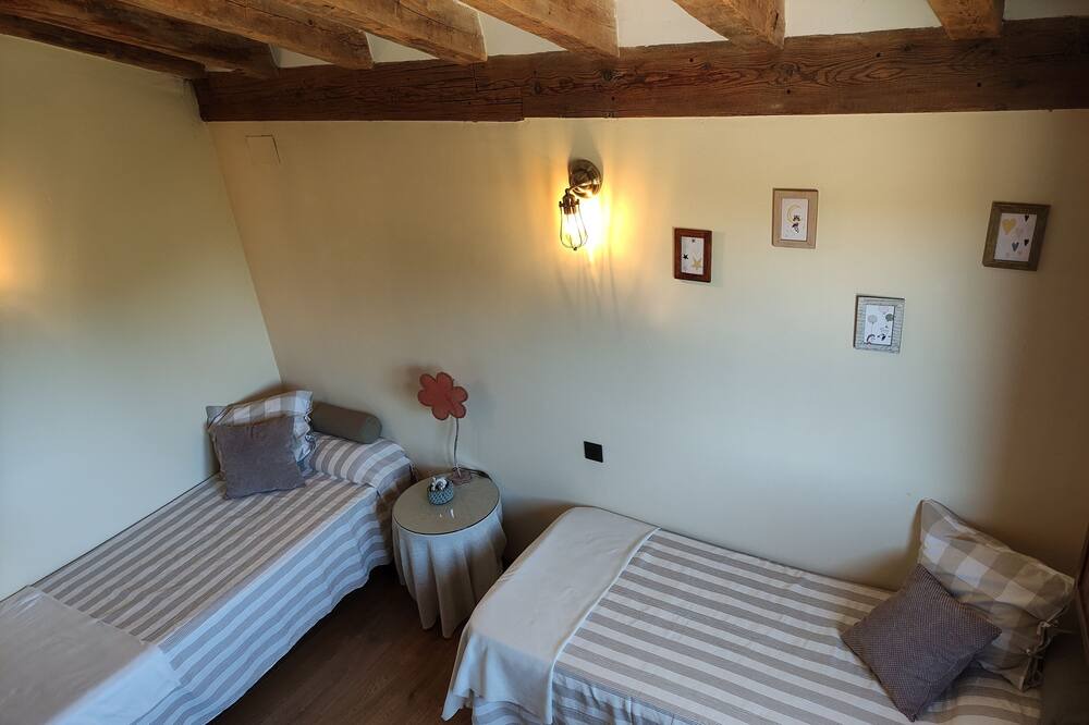 Photo of Bedroom in Santiuste de Pedraza