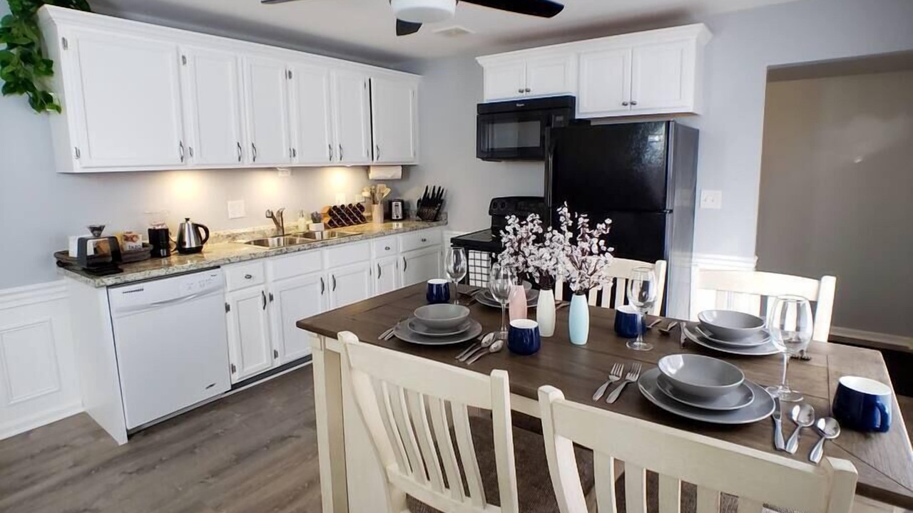 Photo of Kitchen in St. Charles