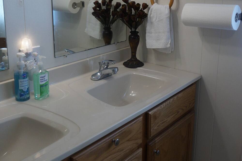 Photo of Bathroom in Conway