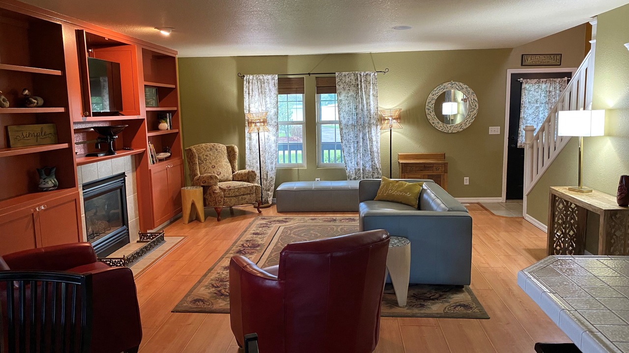 Photo of Livingroom in Frenchtown