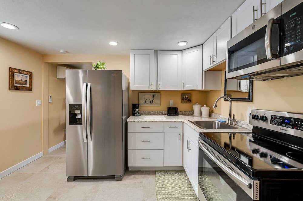 Photo of Kitchen in Manson