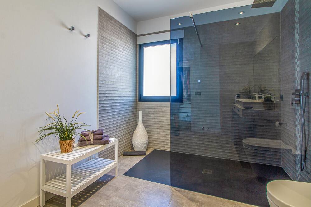 Photo of Bathroom in Molina de Segura