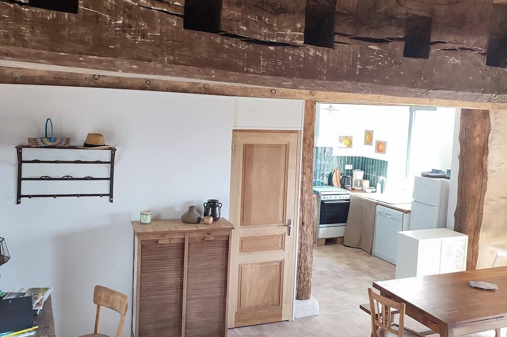 Photo of Livingroom in Saint-Fulgent-des-Ormes