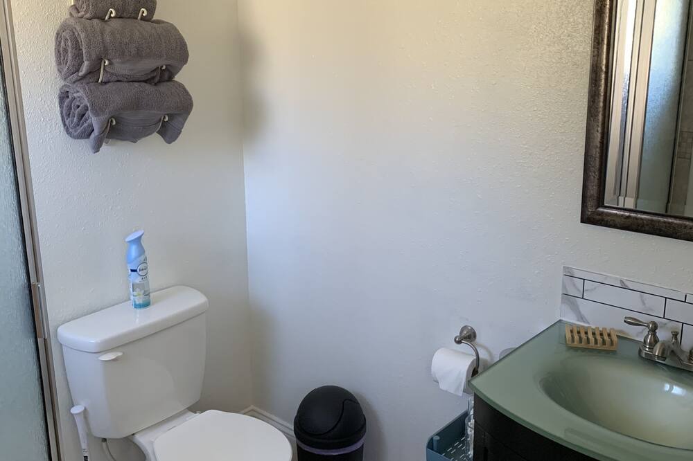 Photo of Bathroom in Victor