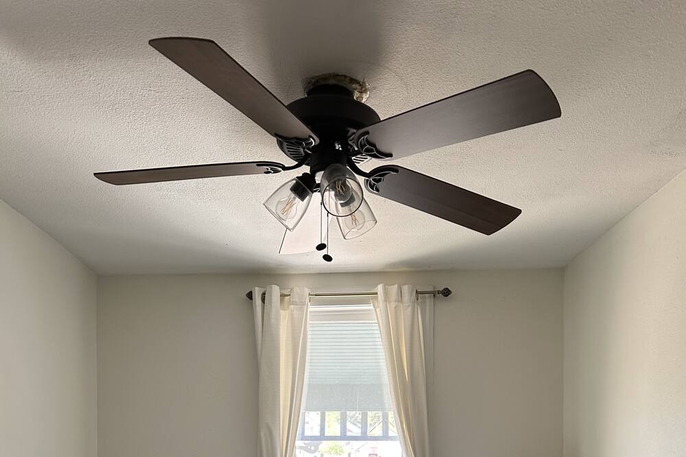 Photo of Bedroom in Victor