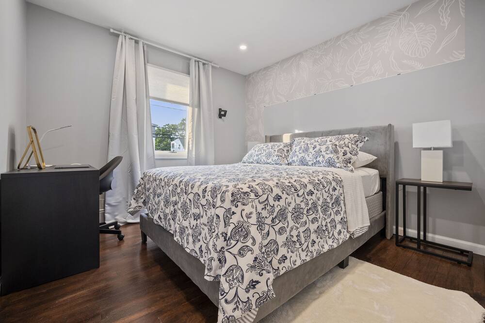 Photo of Bedroom in Long Island