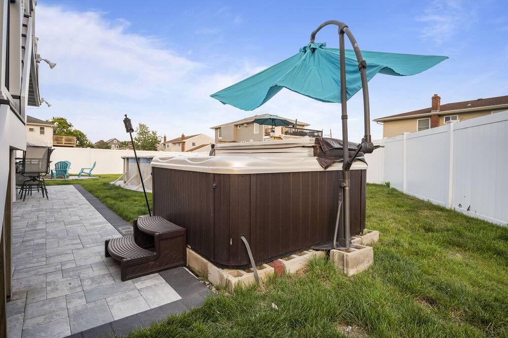 Photo of Others in Long Island