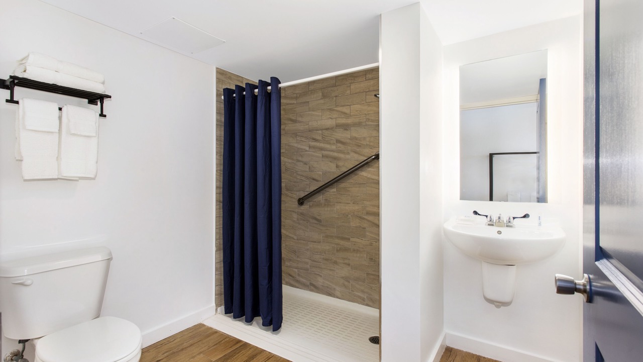 Photo of Bathroom in Cherry Grove