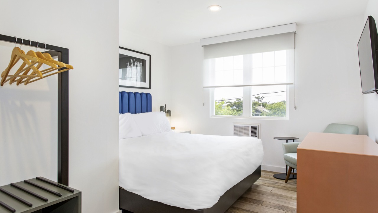 Photo of Bedroom in Cherry Grove