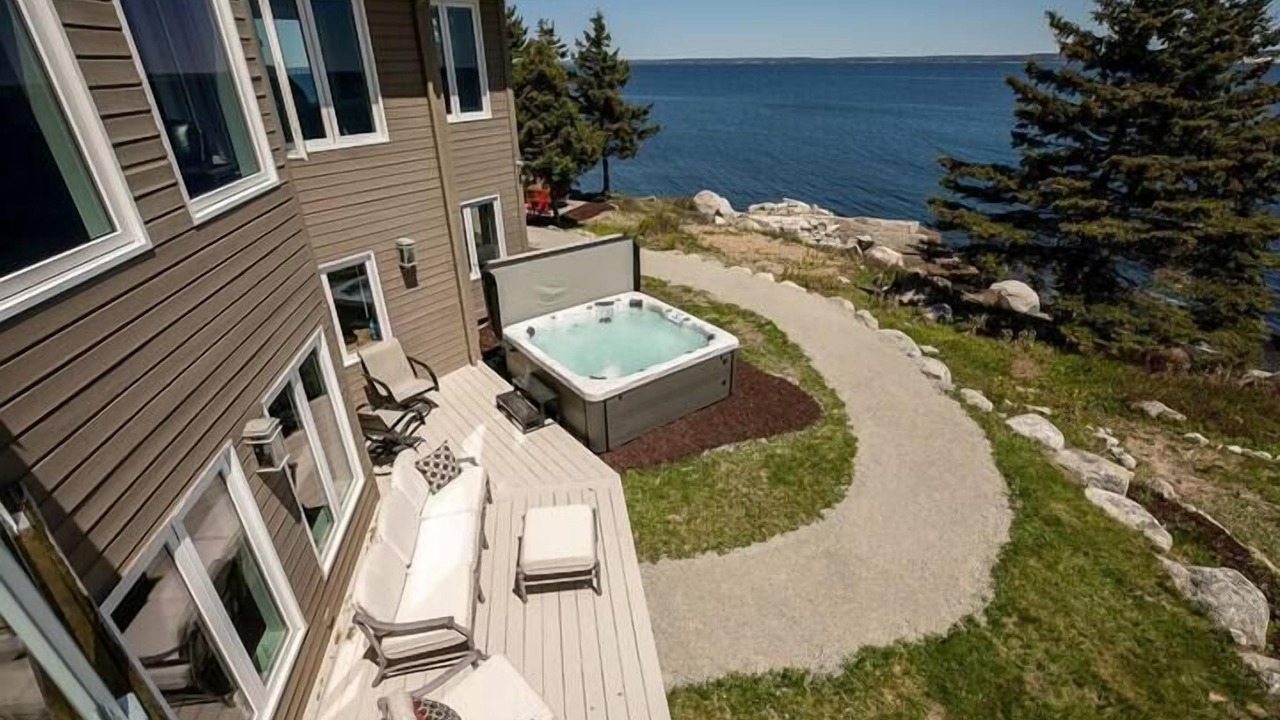 Photo of Outdoor in Northwest Cove