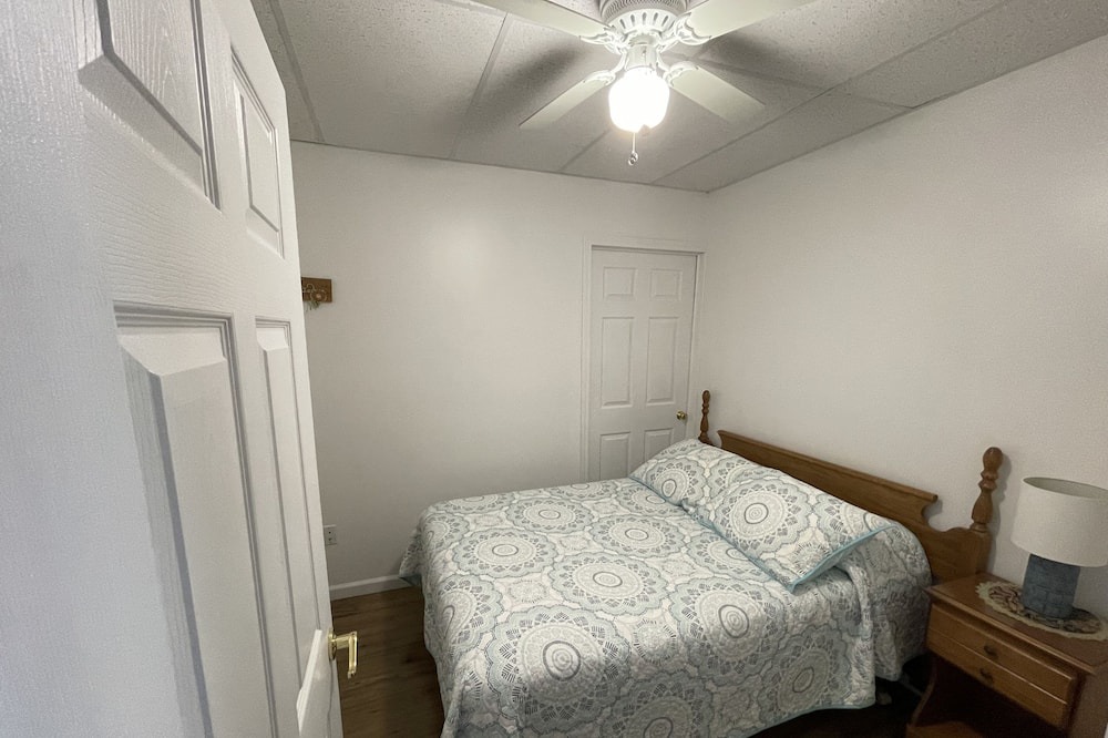 Photo of Bedroom in Town of Varick