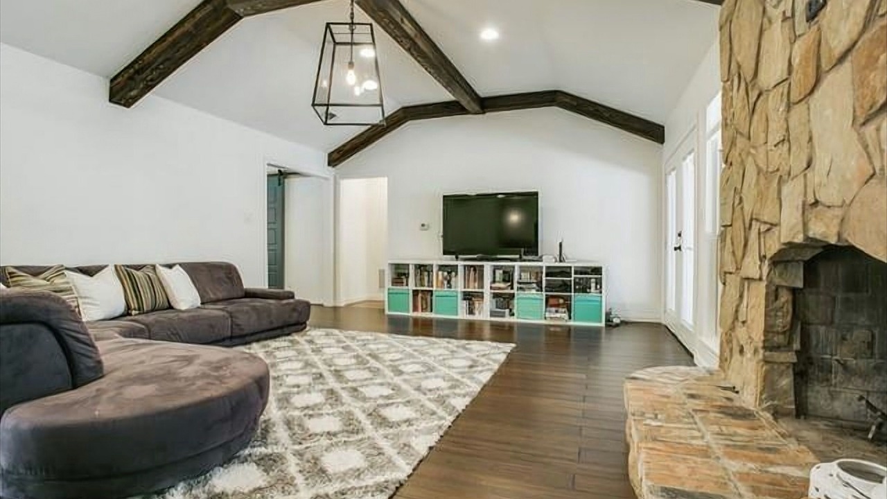 Photo of Livingroom in Southlake