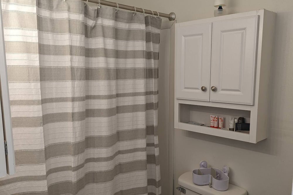 Photo of Bathroom in Dexter