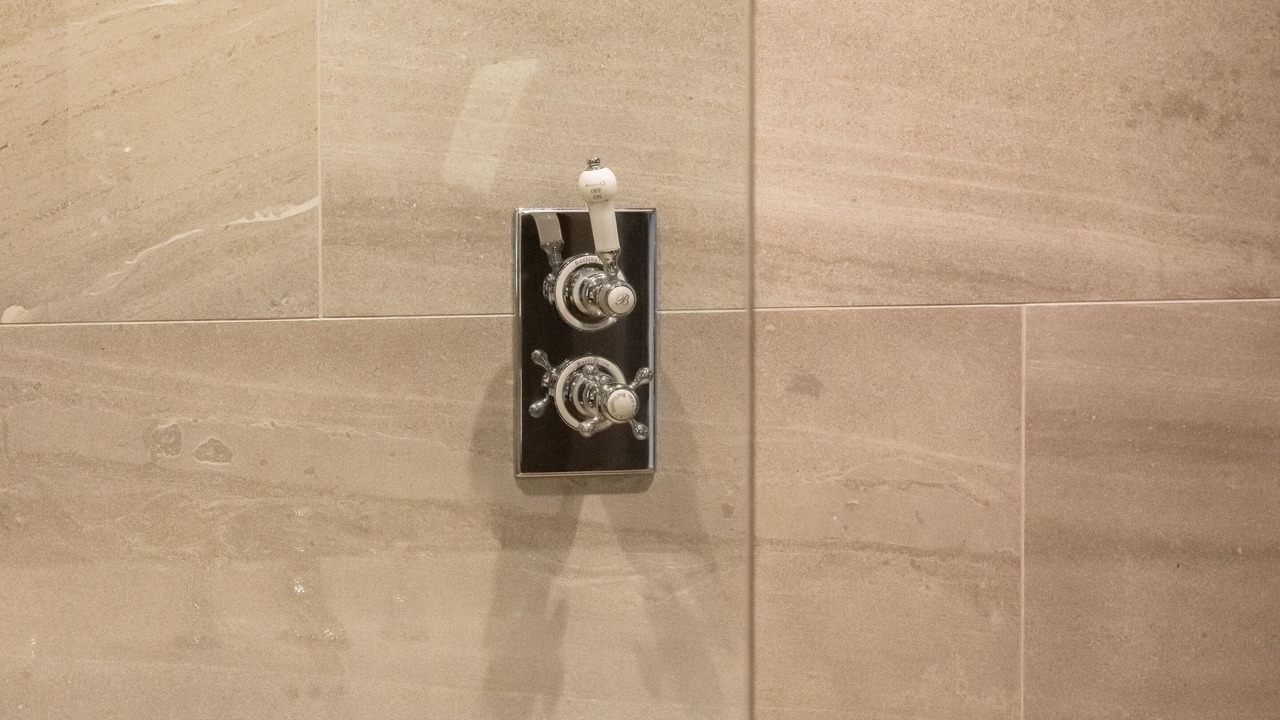 Photo of Bathroom in Rendcomb