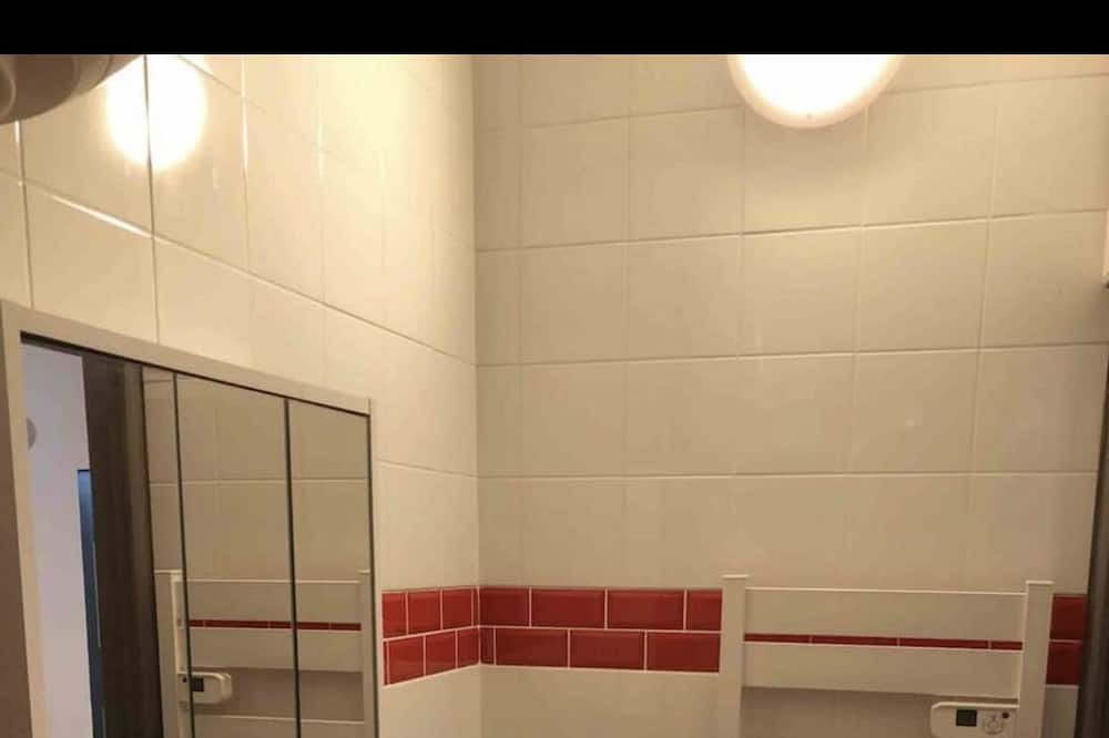 Photo of Bathroom in Gueret