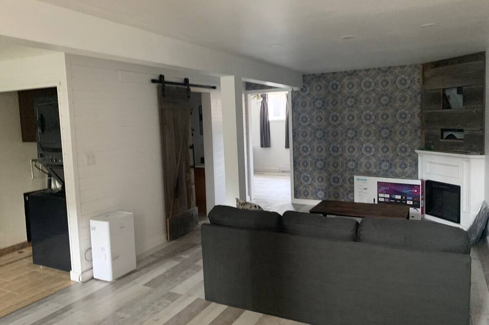 Photo of Livingroom in Collingwood