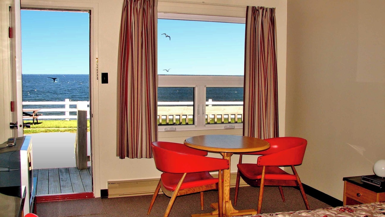 Photo of Livingroom in Cap-des-Rosiers
