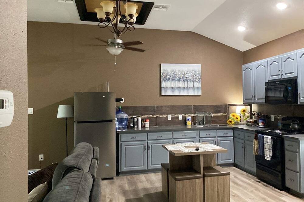Photo of Kitchen in Gonzales