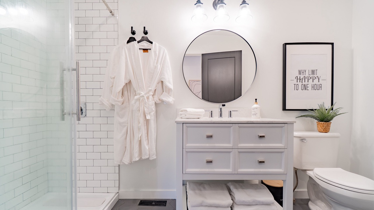 Photo of Bathroom in Beamsville