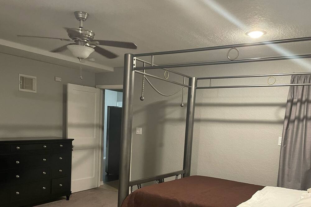 Photo of Bedroom in Schertz
