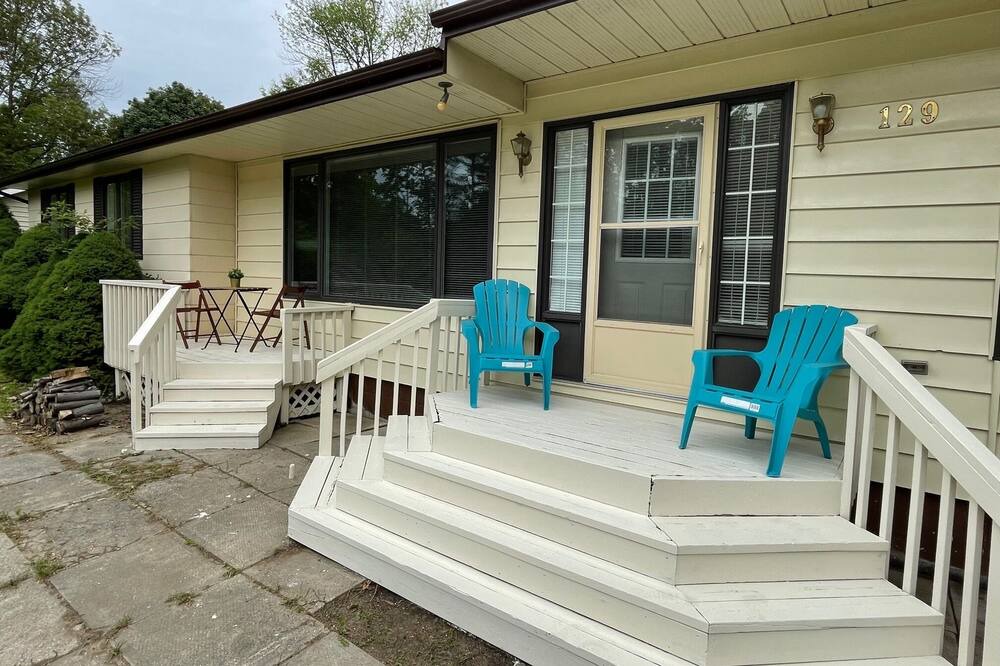 Photo of Patio Balcony in Huron-Kinloss