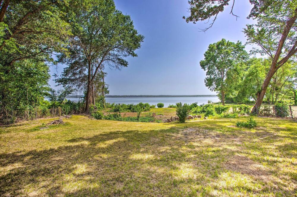 Photo of Outdoor in Quinlan