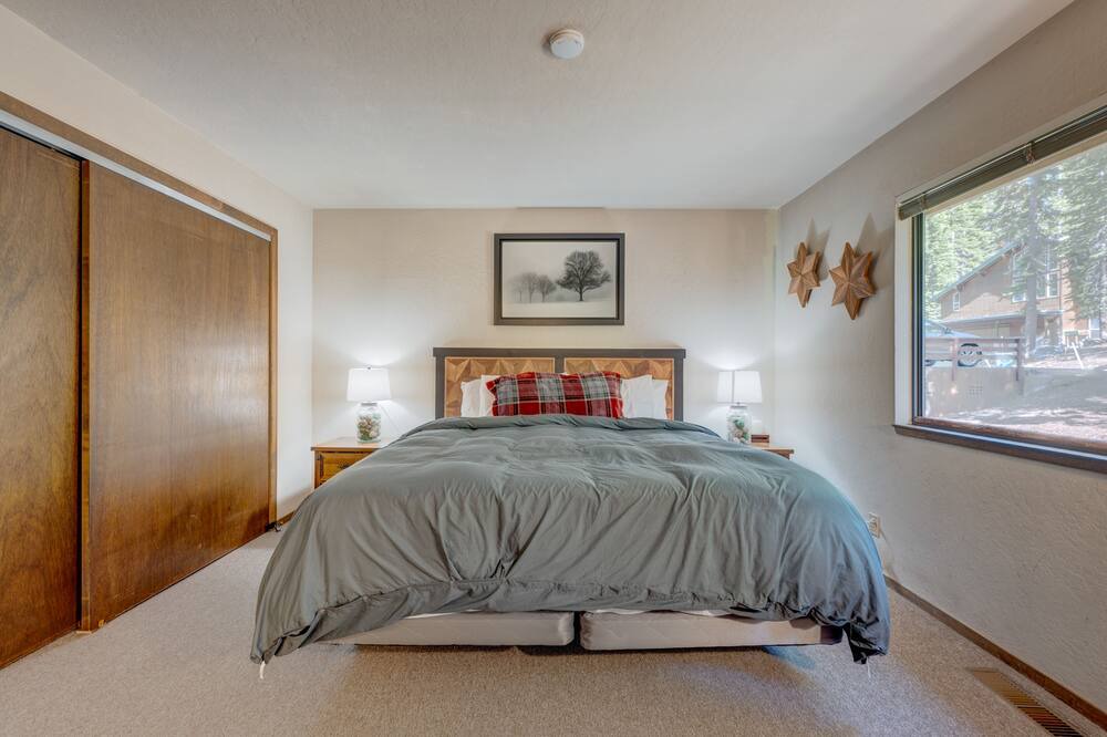 Photo of Others in Kingswood Estates